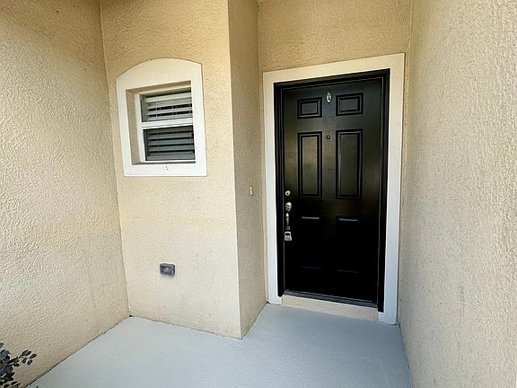 2nd image of 1142 Andrew Aviles Cir