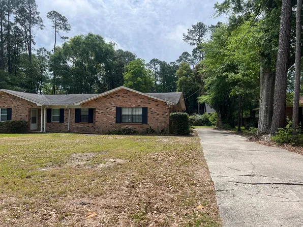1245 Pinnacle Cir #A, Pensacola, FL 32504
