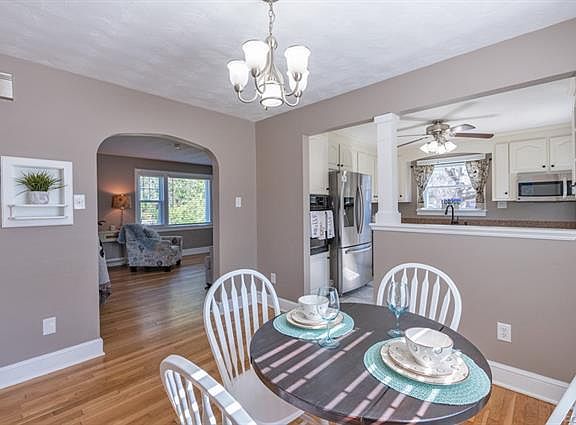 5th image of 3201 Wyntrebrooke Dr