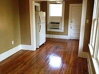 1st image of 926 1/2 Elmwood St