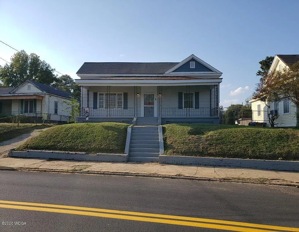 2027 Jeff Davis St photo 1