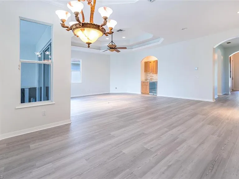 10800 Fieldfair Dr — Photo 10