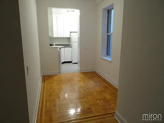 Rented by Miron Properties | media 3