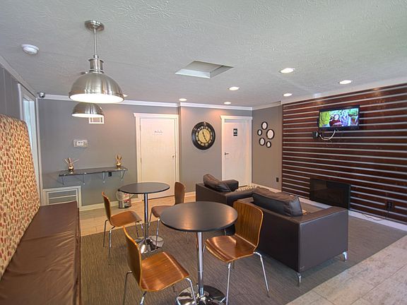 4th image of 310 Teddy Ln #46