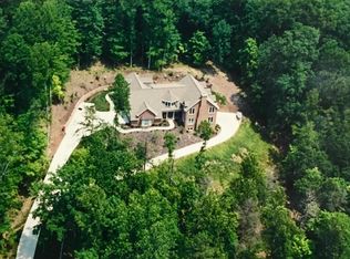 80 Hickory Trl, Norris, TN 37828