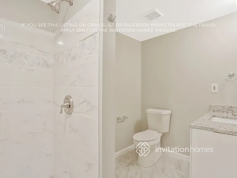405 Bramble Ct — Photo 16