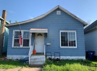 229 5th Ave N, Clinton, IA 52732