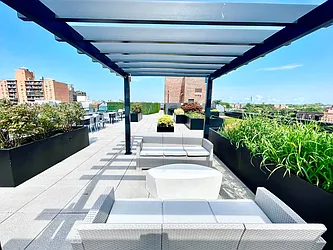 Rented by Century 21 Premier 