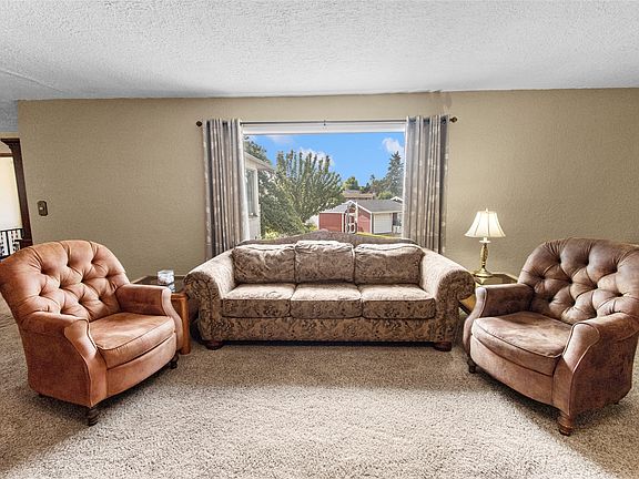 5th image of 57 Rising Sun Cir