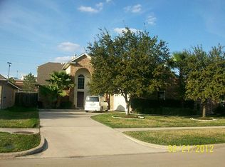 18002 Secret Branch Ln, Cypress, TX 77433