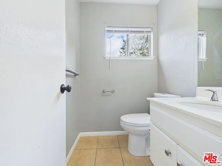 1937 Glenoaks Blvd #150 — Photo 15