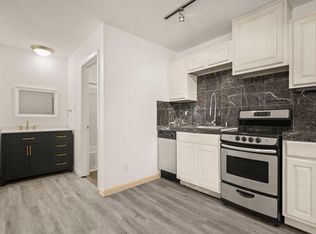 210 W 38th St APT 10, Austin, TX 78705