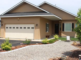 669 Country Club Way, Thayne, WY 83127