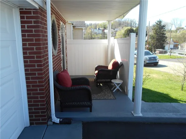 408 Center St, New Salem, PA 15486
