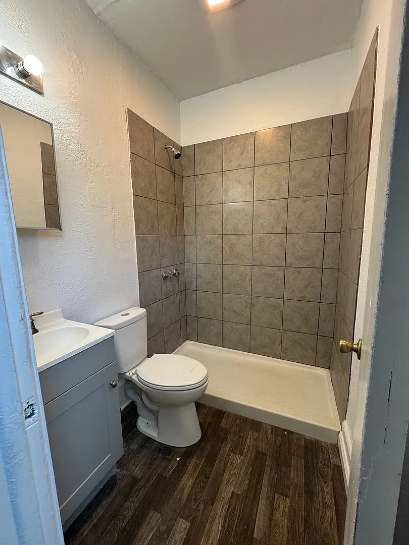 3P-1101 South 17th — Photo 4