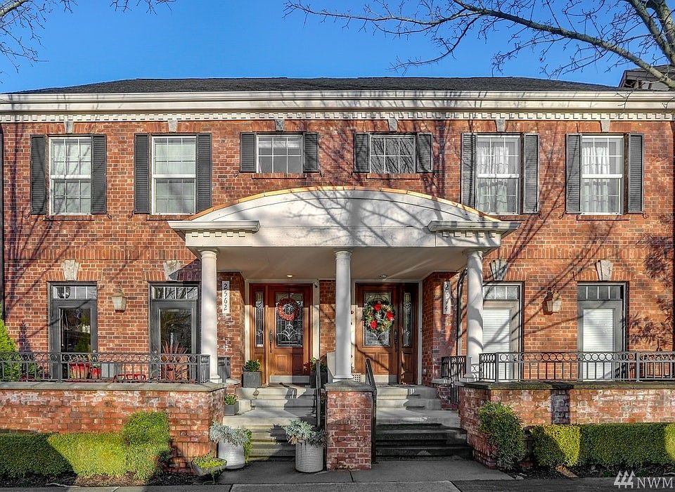 1st image of 2562 NE Park Dr