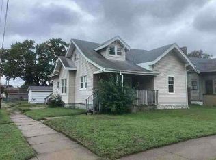 1129 20th Ave, Rock Island, IL 61201
