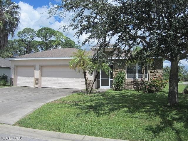 1st image of 749 Evening Shade Ln