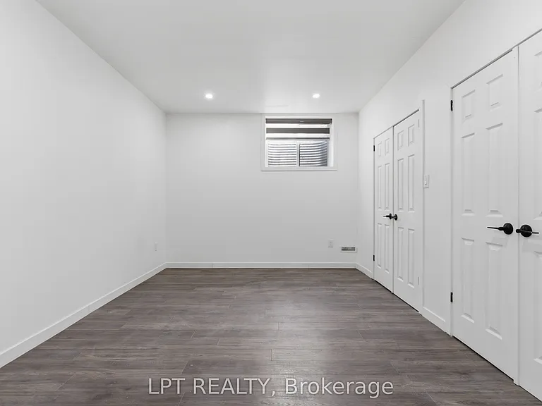 3401 Regiment Rd — Photo 8