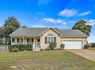 146 Ironside Ct, Raeford, NC 28376