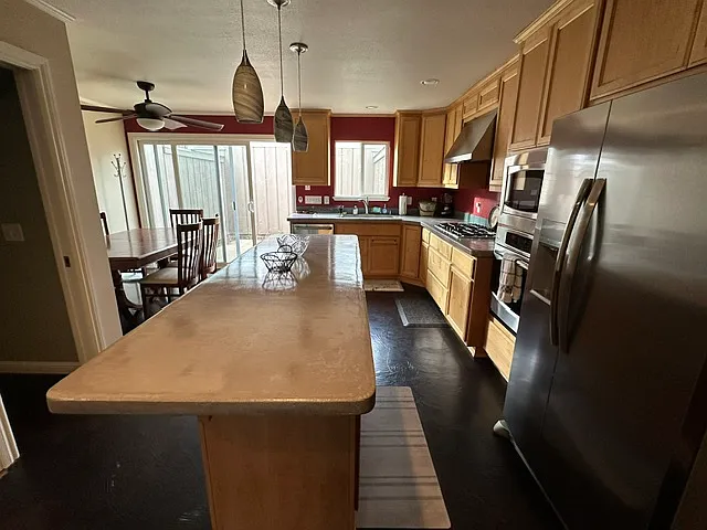 1103 Downing Ave — Photo 3