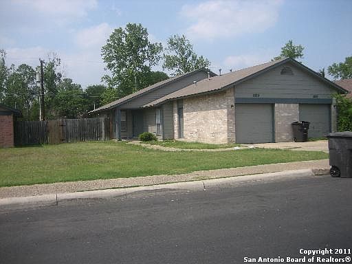 1st image of 5235 Gawain Dr