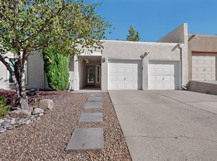 5352 Thomas Pl NE, Albuquerque, NM 87111
