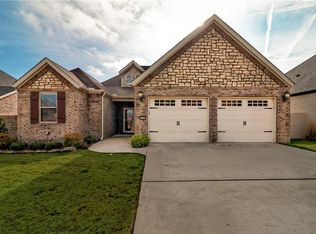 5781 Sant Antonio Ave, Springdale, AR 72762