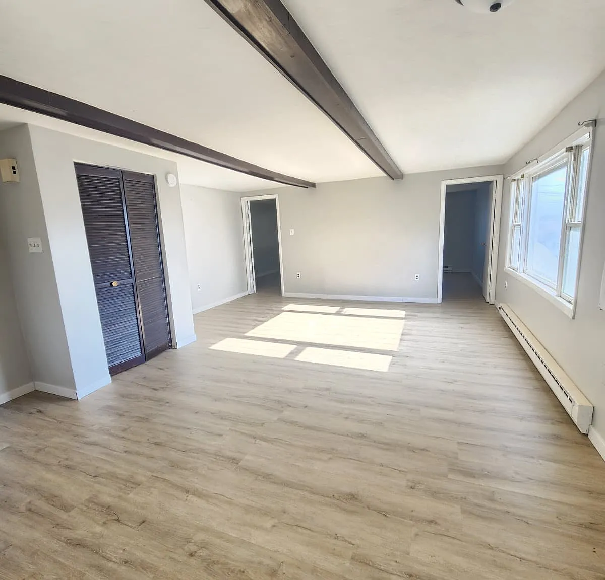 2 bed, $1,100 — Photo 1