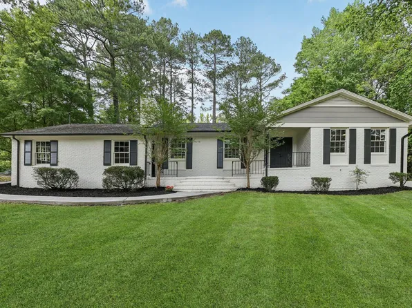 132 Edgewood Dr, Louisburg, NC 27549