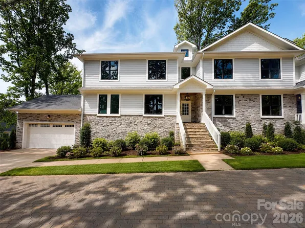 4304 Tangle Dr, Charlotte, NC 28211