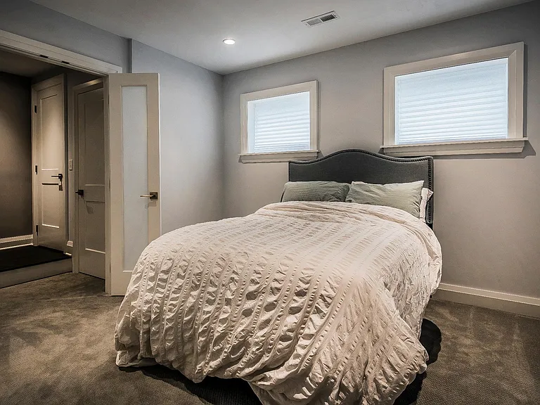 118 W Starr Ave — Photo 33