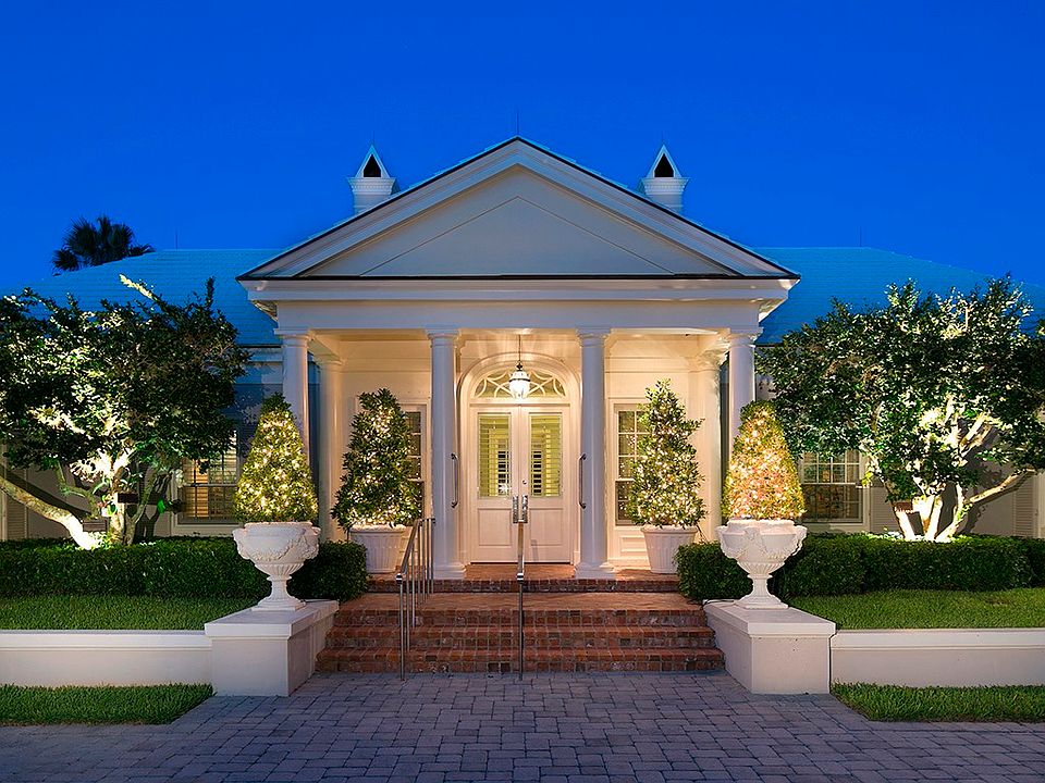 1st image of 524 White Pelican Cir