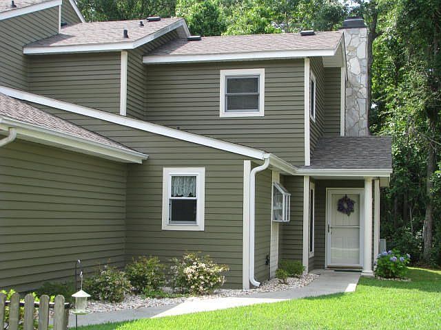 1st image of 304 Cedarwood Vlg #A