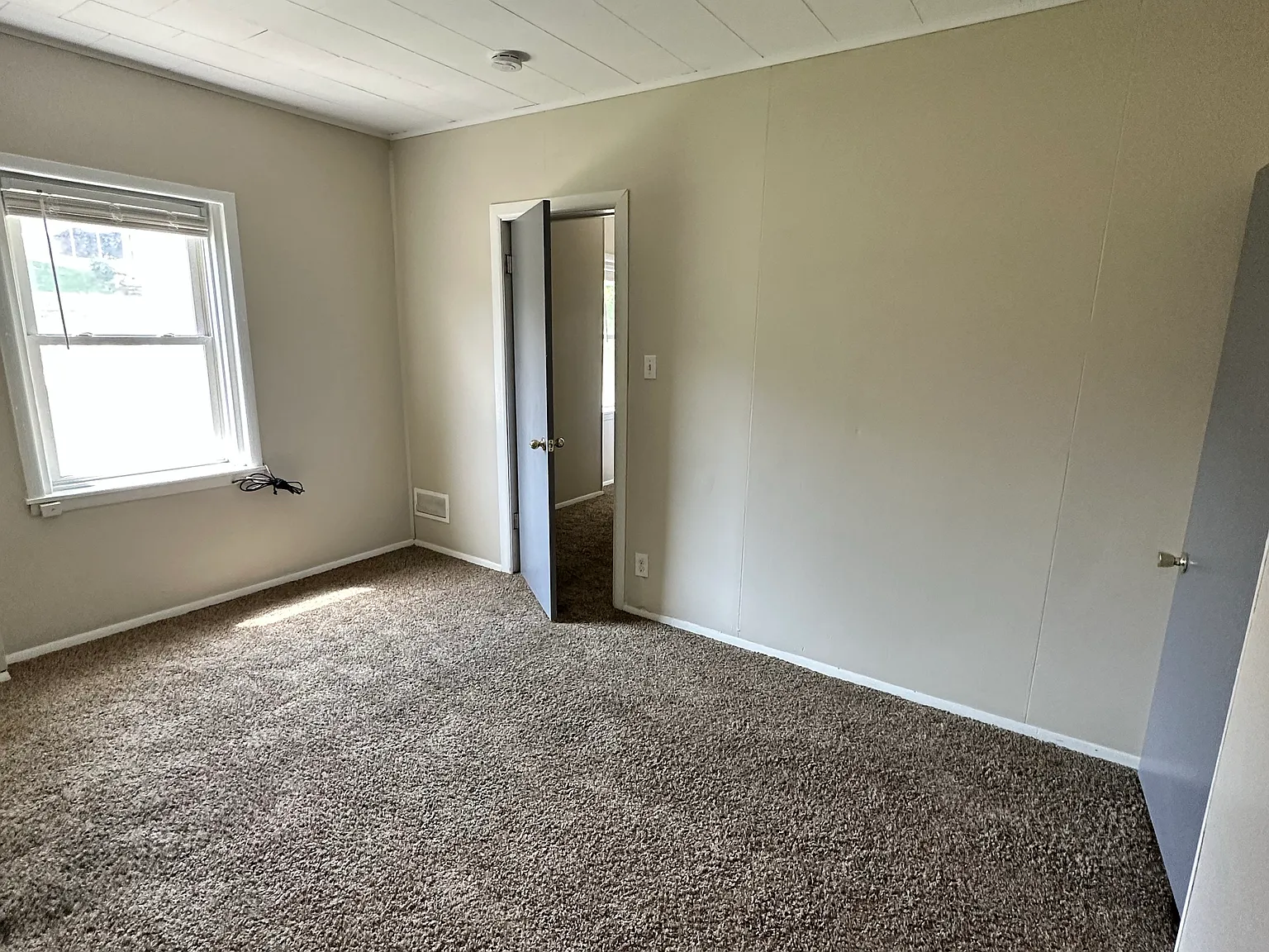 572 W. 5th Street Apartments LLC — Photo 2
