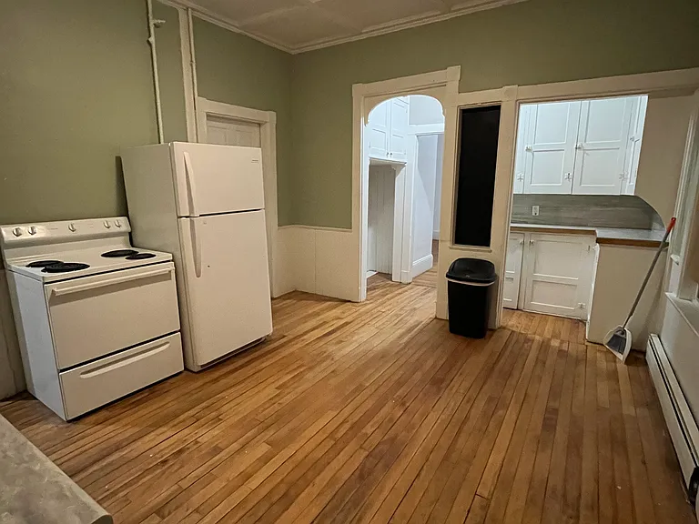 102 Goff St #1 — Photo 14