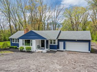 7015 N Beck Rd, Canton, MI 48187