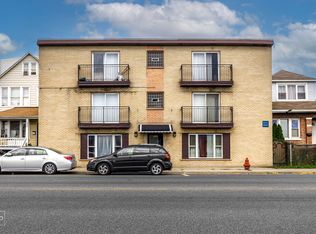 1426 S Cicero Ave #102, Cicero, IL 60804