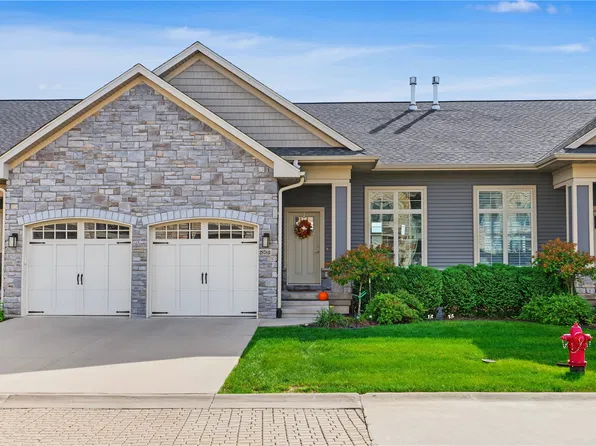 2878 Blue Sage Dr Unit B, Coralville, IA 52241