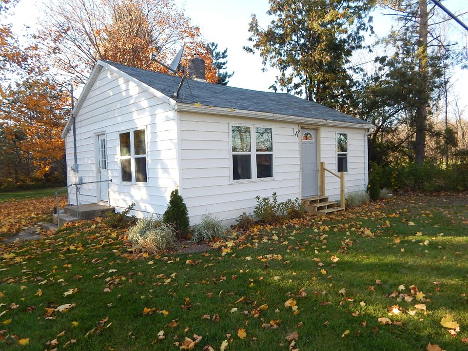 1st image of 13445 McClelland Ave