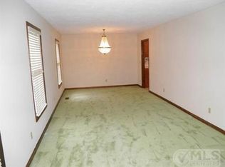17 Starlight Trl, Manchester, TN 37355
