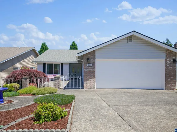 2942 Winslow Way NW, Salem, OR 97304