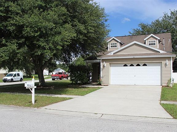 2nd image of 311 Summer Sails Dr