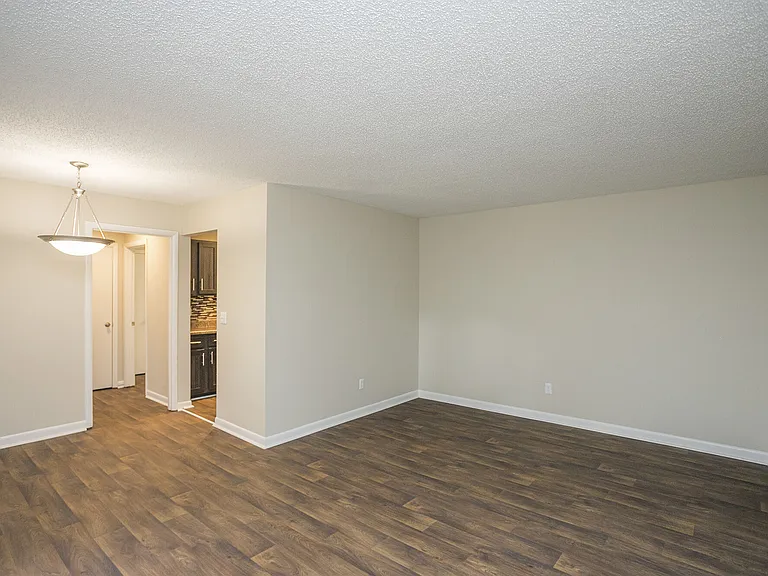 Candlewood Apartment Homes — Photo 17