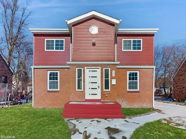 900 E 44th Pl, Gary, IN 46409