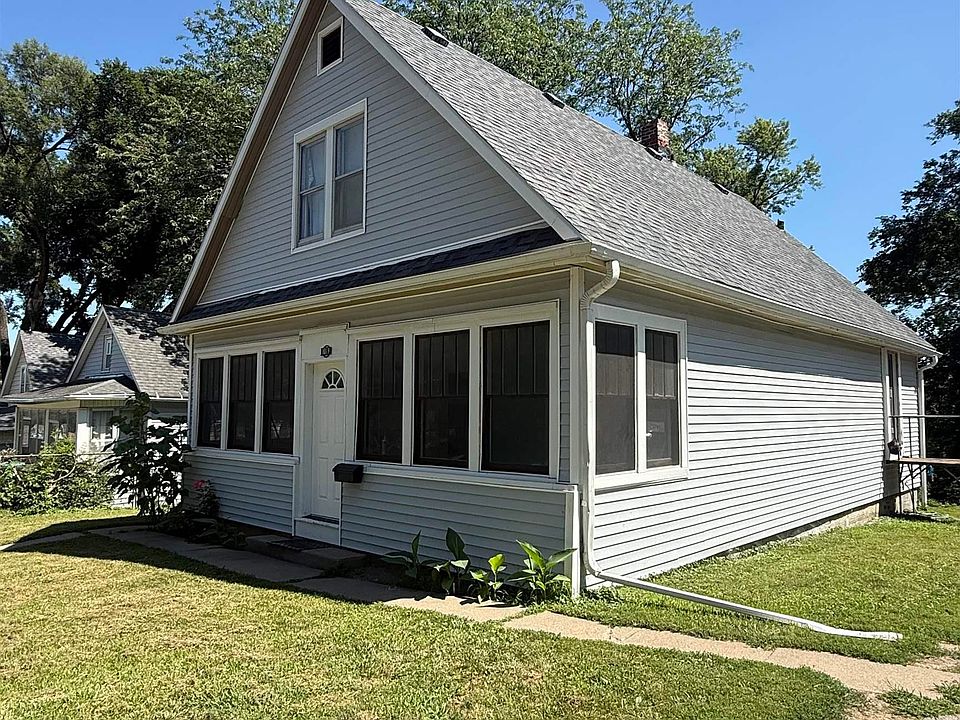 1st image of 1019 Homer St