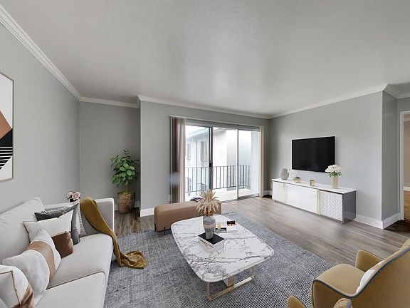 2nd image of 270 Perkins St #204