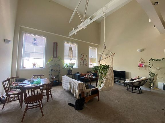 2nd image of 289-291 King St #291-B