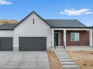 220 W Glenbrittle Dr #206, Lehi, UT 84048