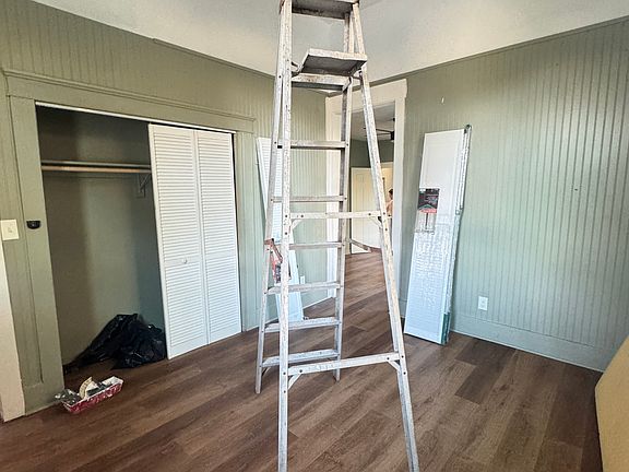 2nd image of 145 W Flora St APT F